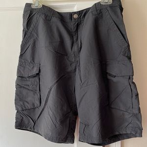 REI women’s size 8 cargo shorts